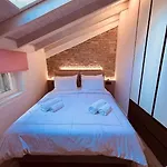 L'atelier Location * Corfu (city)