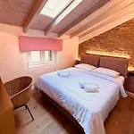L'atelier Location * Corfu (city)