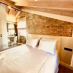 L'atelier Location * Corfu (city)